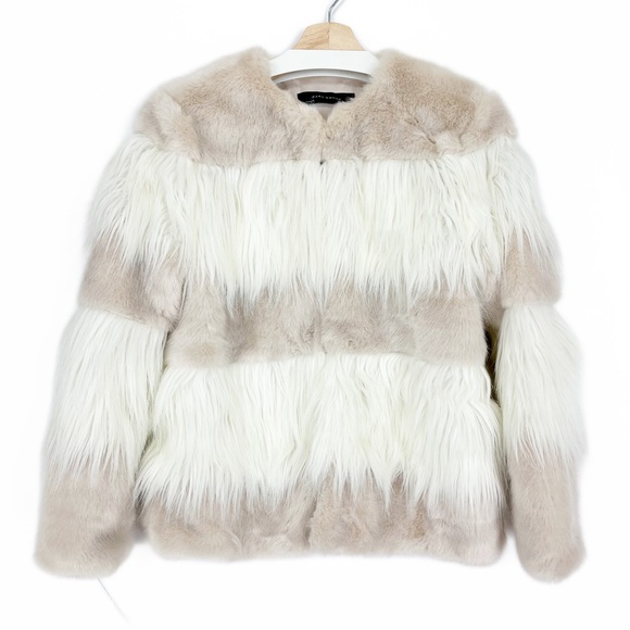 SOLD! ZARA Womens Faux Fur Coat - Picture 13 of 14